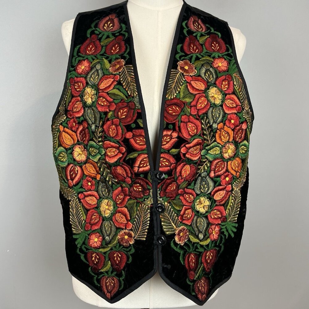 Arizona Pizazz Embroidered Vest Guatemala Floral Size M/L 100% Cotton